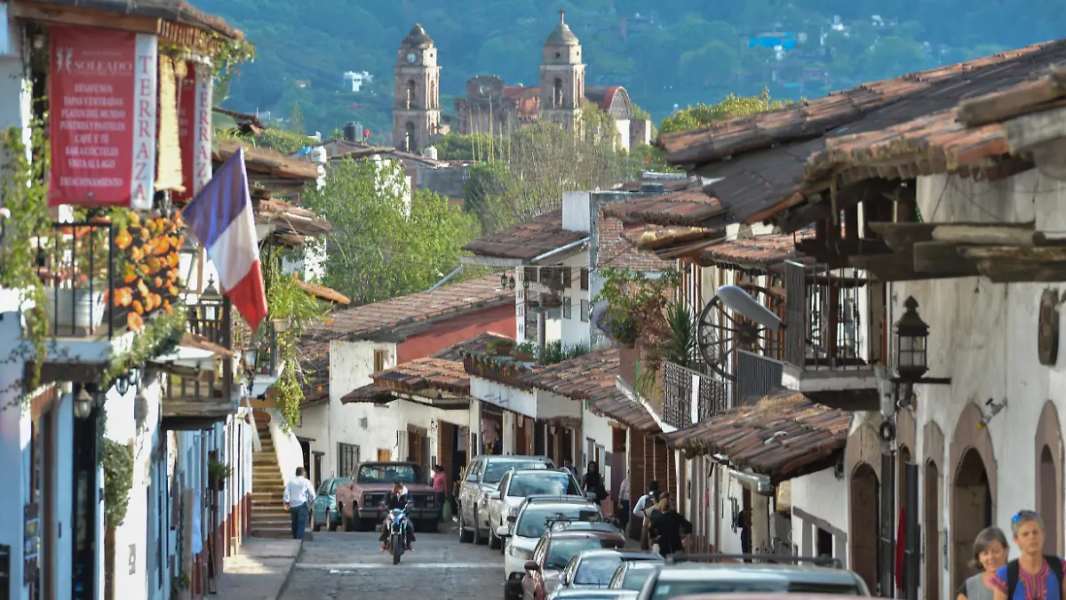 valle de bravo daniel camacho